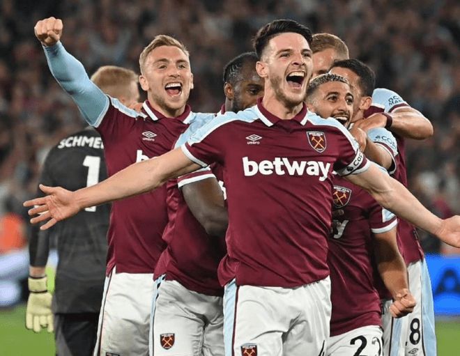 都体：佛罗伦萨球迷说DV9是“吉普赛人”，俱乐部被罚款2万欧